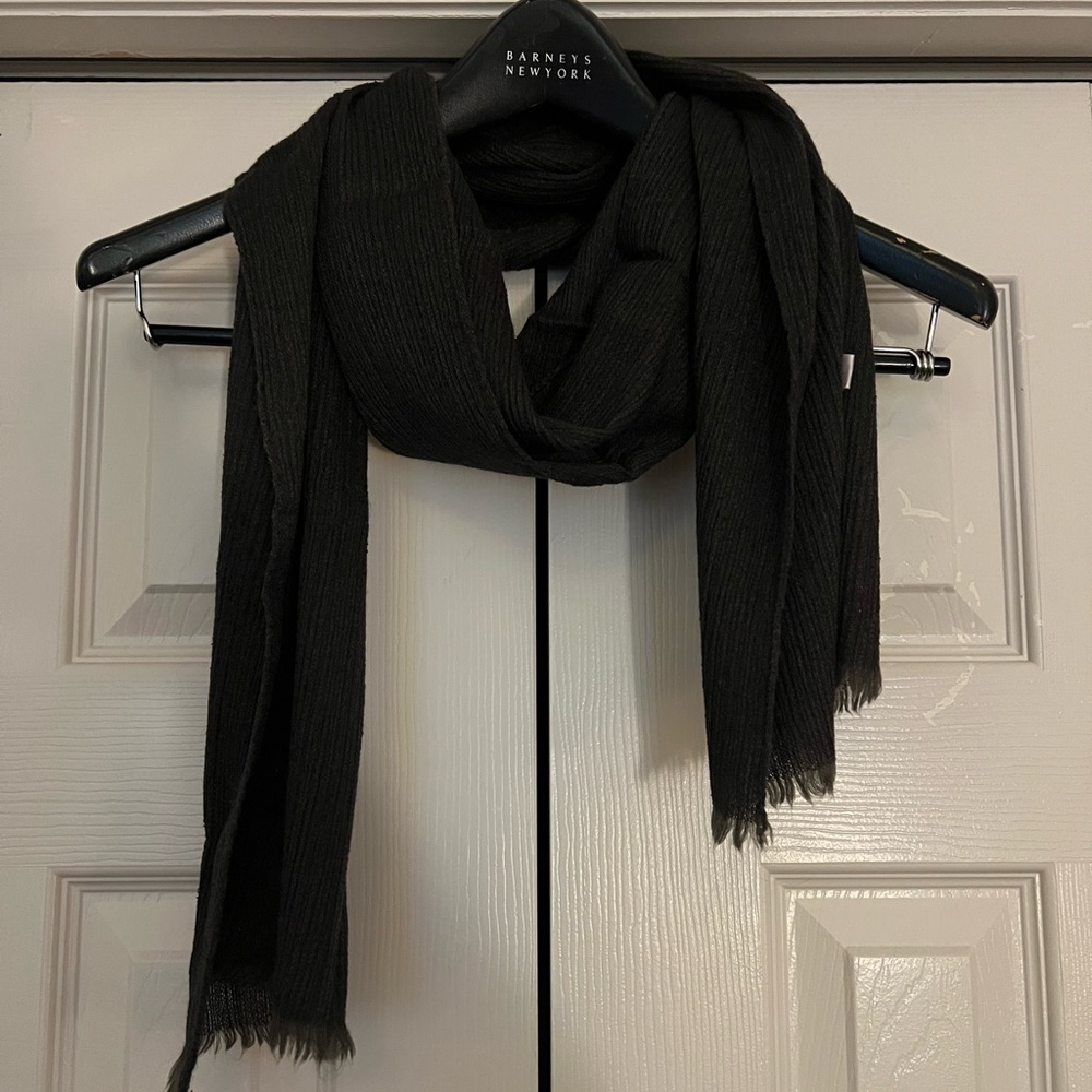 Bottega Veneta dark forest green cashmere lightweight scarf.